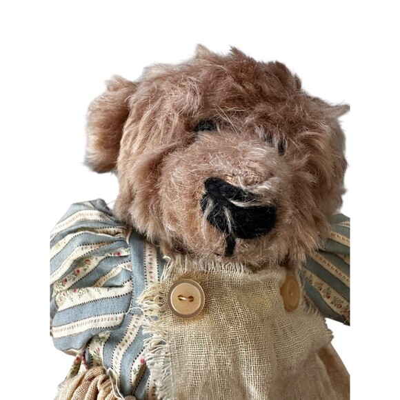 Dee Thorpe Handmade Bear Plush in Apron Filk Country Cottage Core Artist Signed - Picture 9 of 12